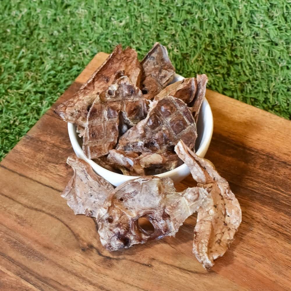 Pile of Lamb Lung Slices, a high-protein, easily breakable training treat for dogs with sensitive stomachs | Bonza Dog Treats